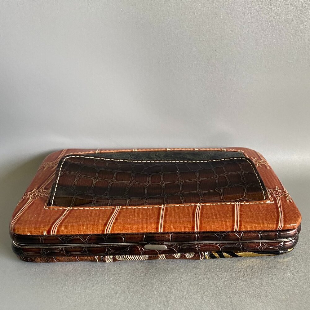 Structured Patchwork Hinged Multimedia Wallet - Picture 5 of 13